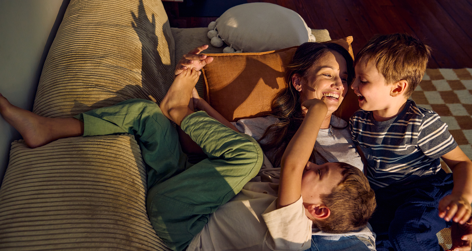 Progettiamo e ristrutturiamo  case che si prendono cura  di chi le abita. 